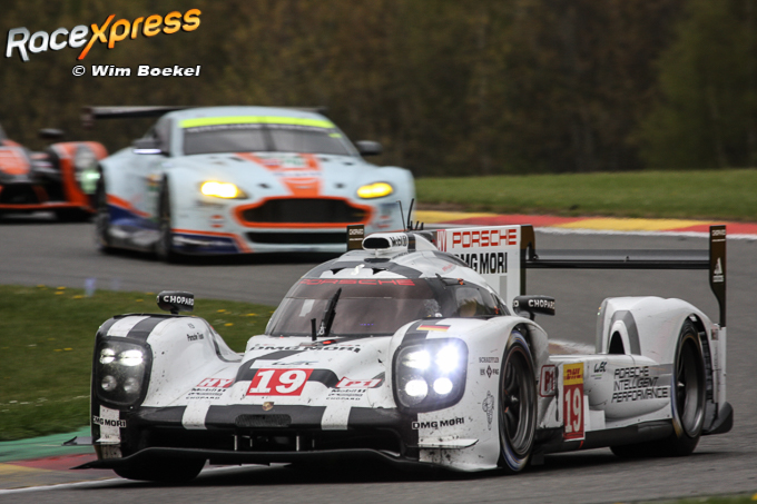 Porsche voert laatste test voor Le Mans uit: "Nu richten op de drie raceauto's"